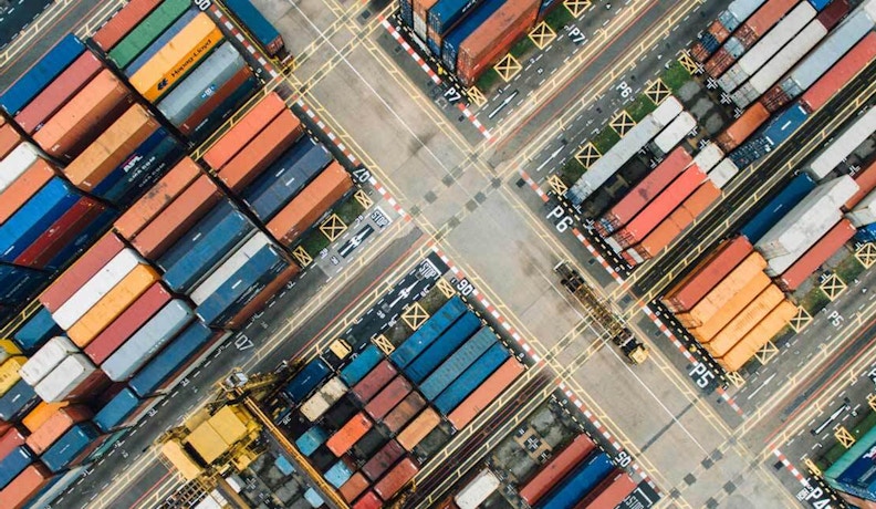 Invloed importtarieven Amerika op de maakindustrie in Nederland Wat is de invloed van Amerikaanse importheffingen op de Nederlandse maakindustrie?